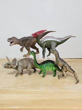 *4 for $20* Assorted Dinosaur Toy Set